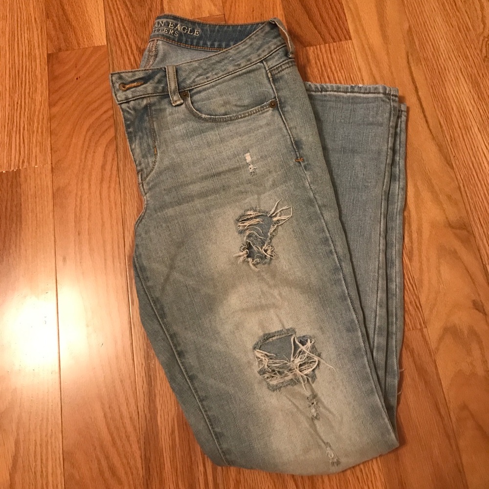 Distressed american eagle jeans