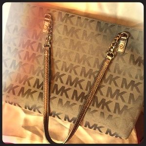 Michael Kors Logo Bag