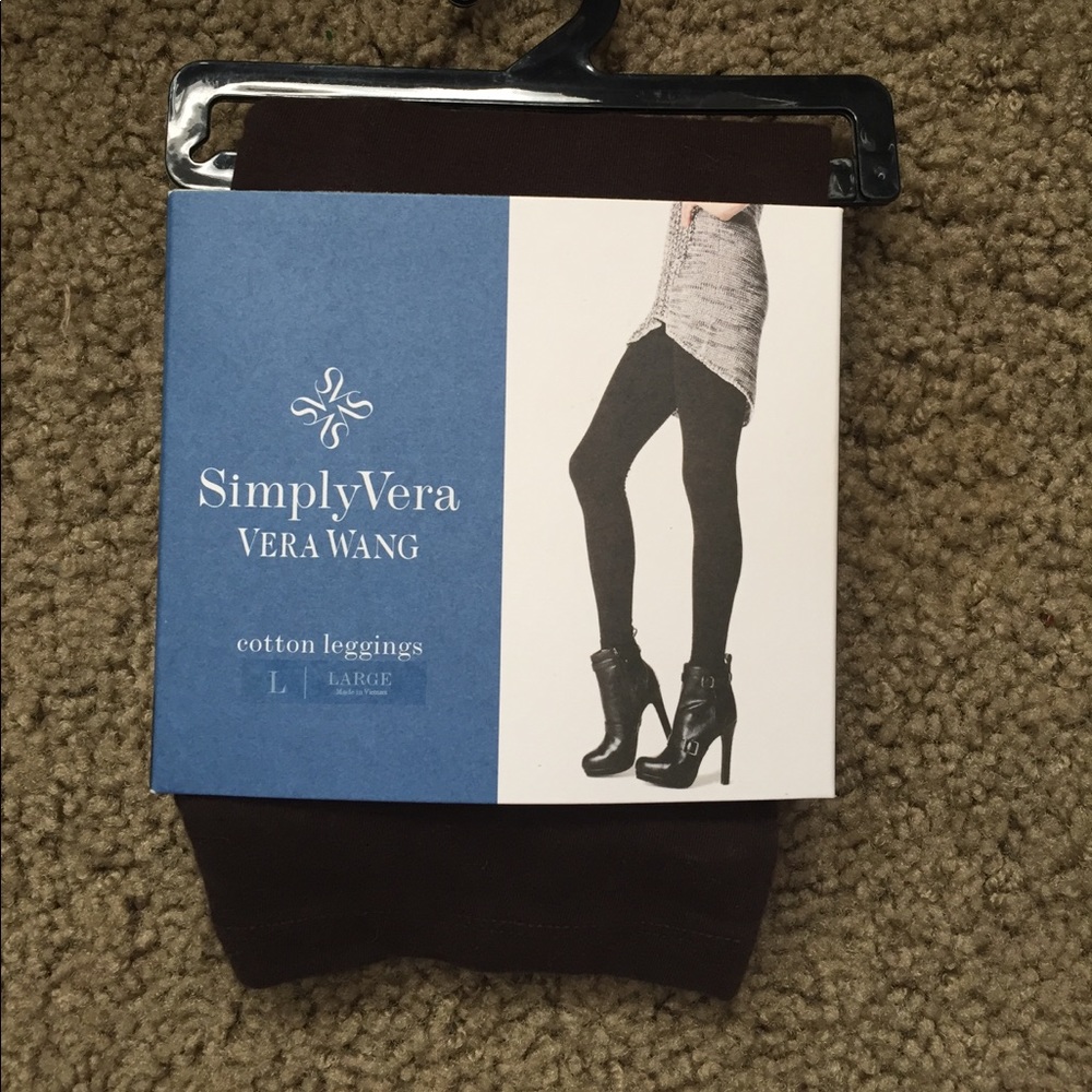 NWT Simply Vera Wang Chocolate Brown Leggings