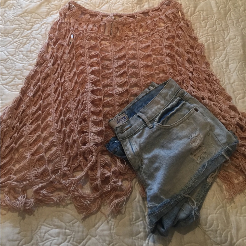 Beachy summer shrug - will include shorts!