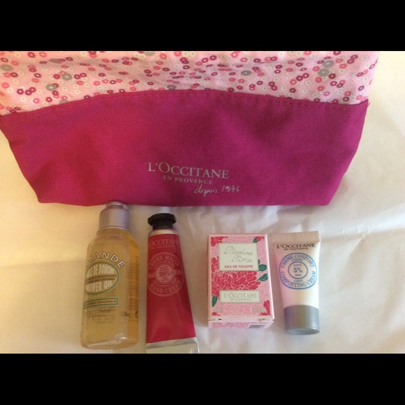 L'OCCITANE EN PROVENCE.Pink bag w/travel products - Picture 3 of 3