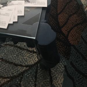 Meet your Posher, Tell