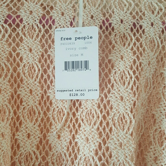 Free People New Romantics Heirloom Cropped Blouse - Picture 3 of 4