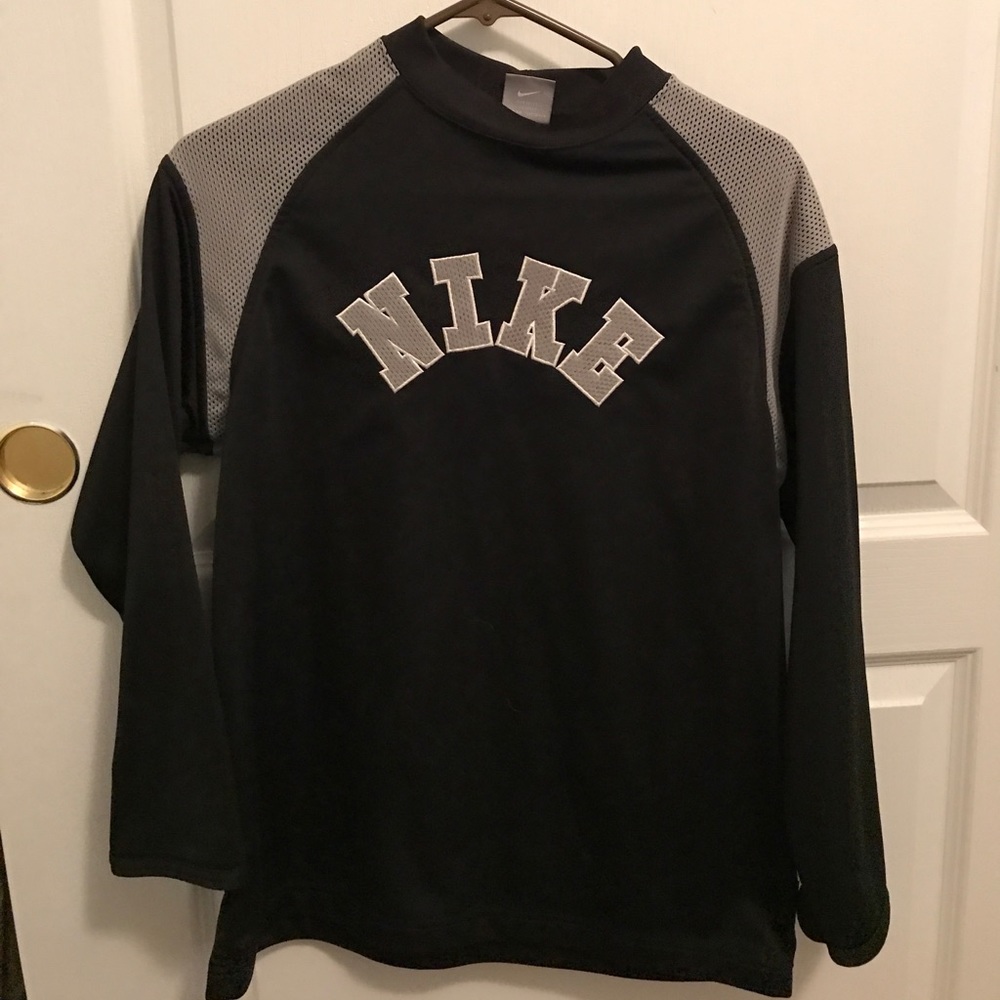 Boys athletic top