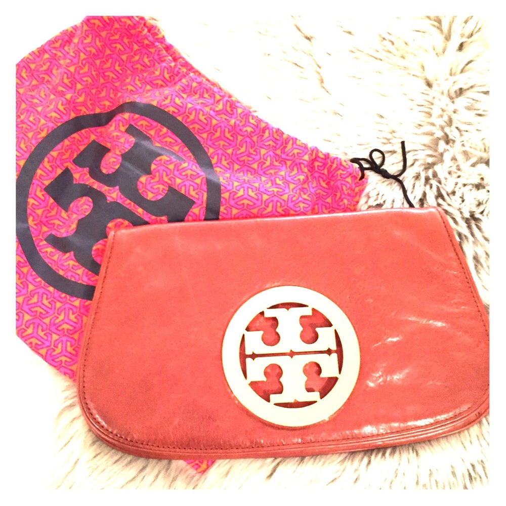*SALE* Tory Burch Leather Clutch