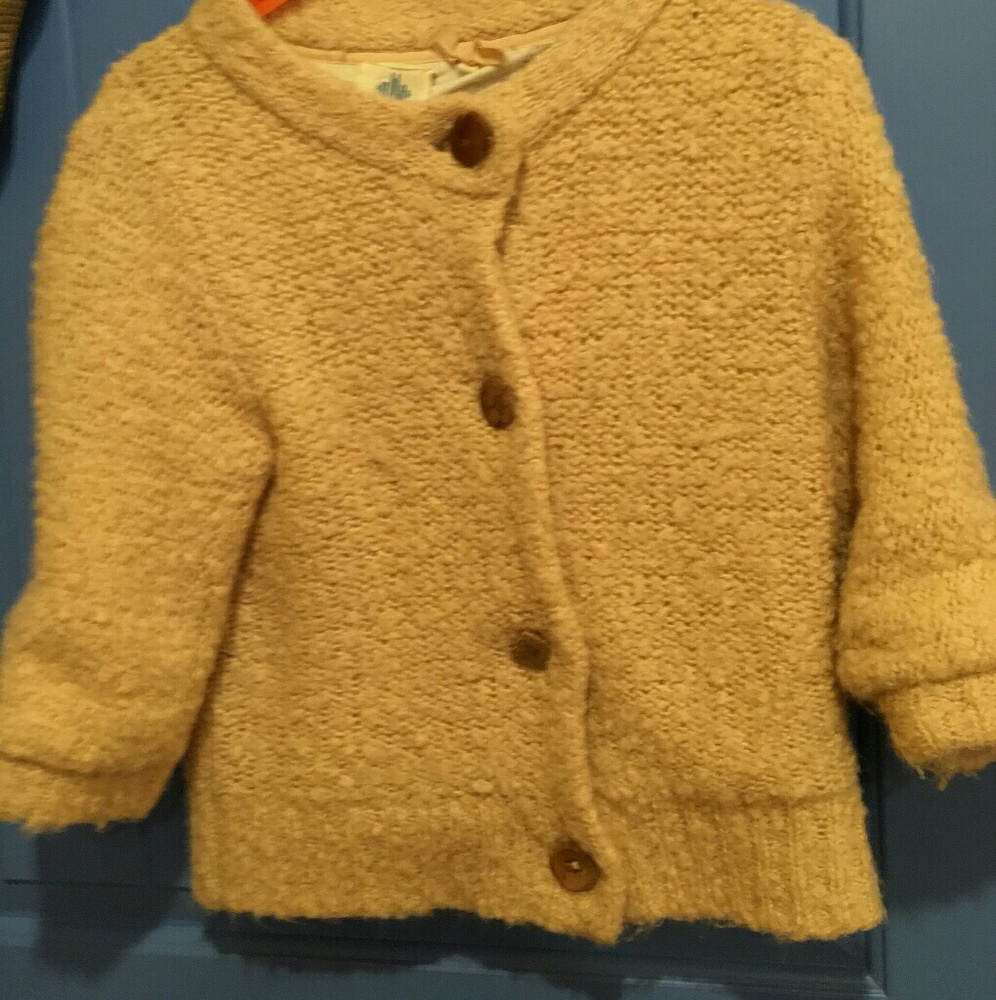 Beautifully lined sweater jacket.