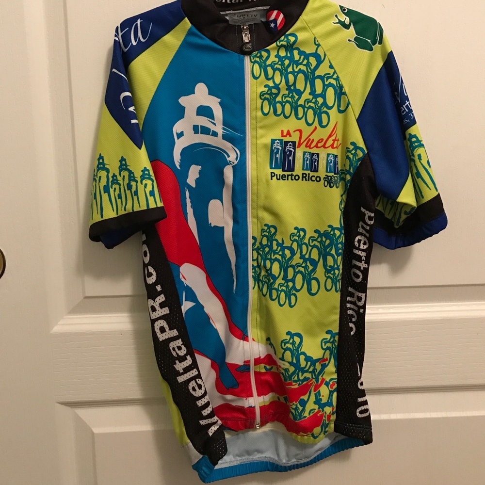 Cyclist athletic top