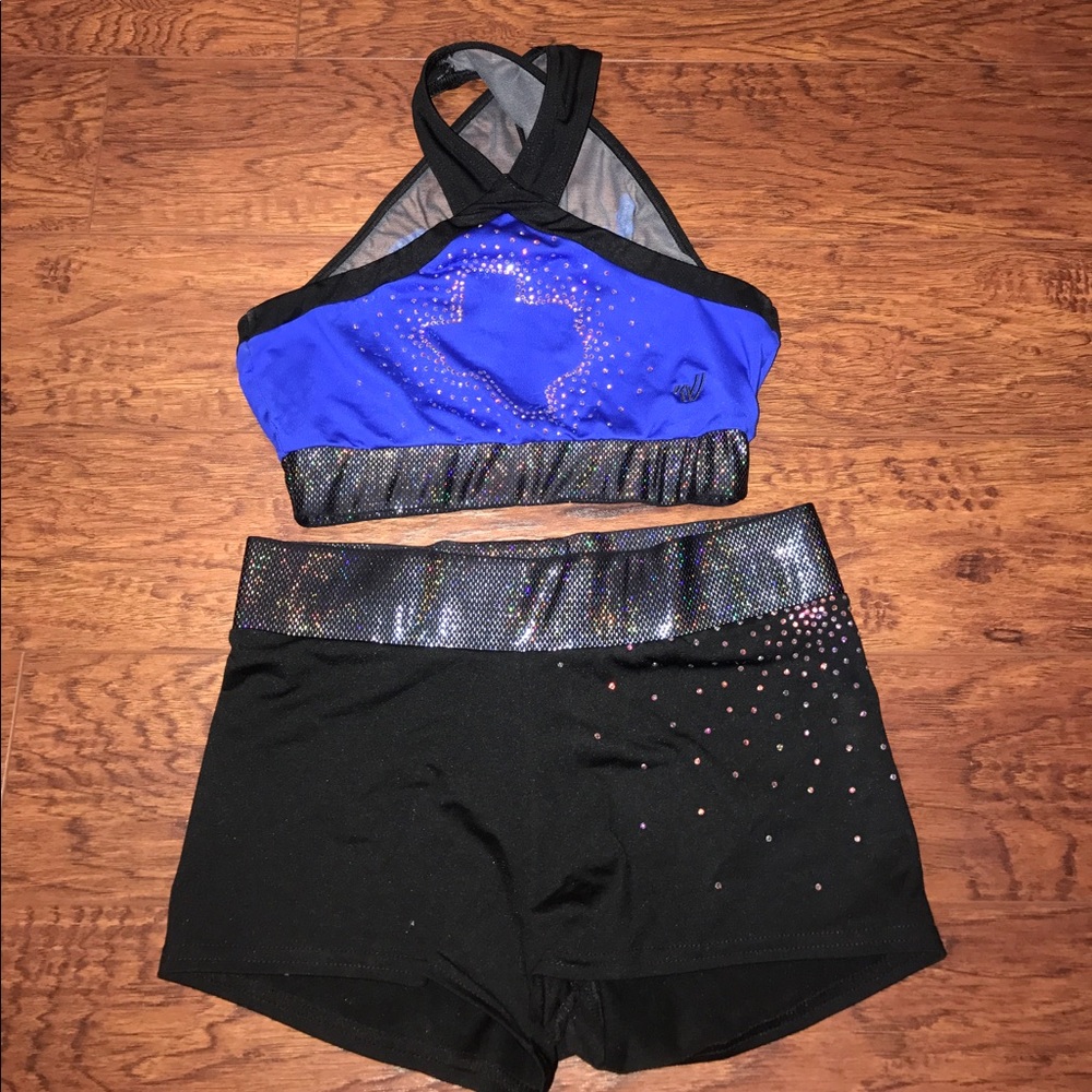 BUNDLE
