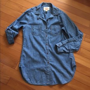 Levi's Chambray Button Up Tunic