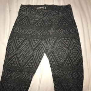 Garage grey pattern leggings