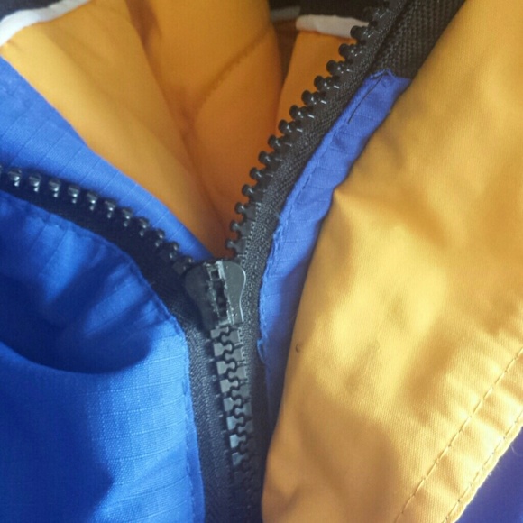 Snow Jacket - Picture 2 of 2