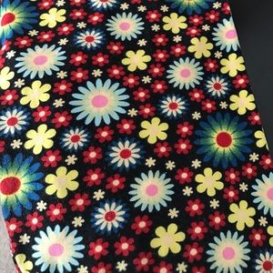 Lula Daisy Leggings