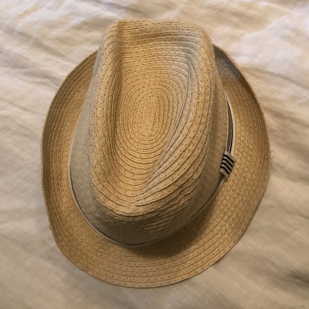 JCrew unisex fedora with blue striped detail.