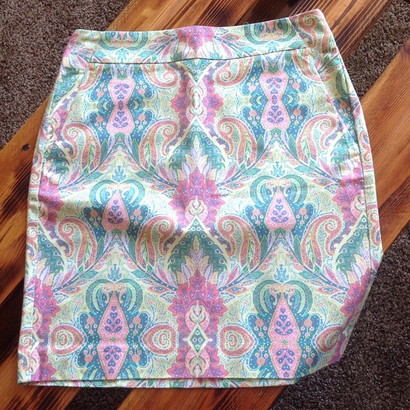 Ann Taylor Dresses & Skirts - Ann Taylor Madison Skirt.