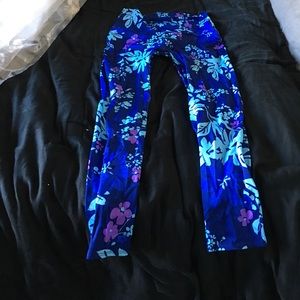 K-DEER blue floral crop leggings