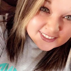 Meet your Posher, Stacy