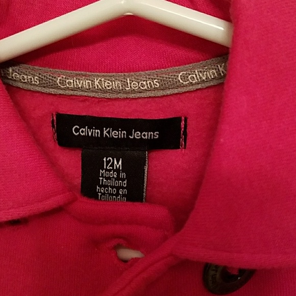 Calvin Klein pink jacket - Picture 2 of 3