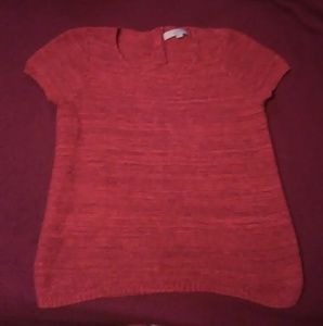 Short sleeve sweater top