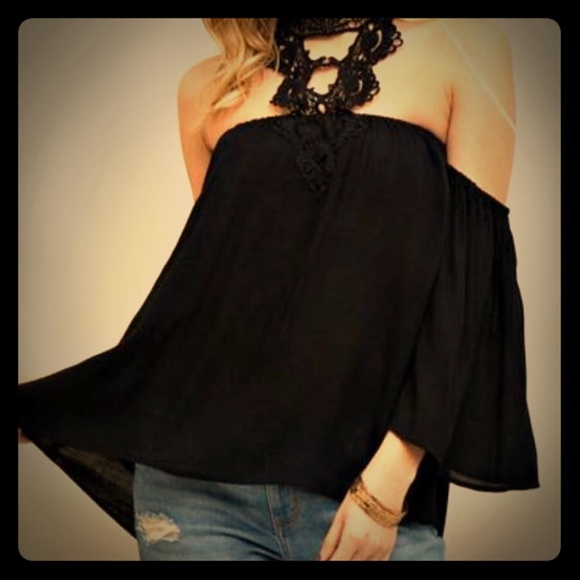 Off the shoulder/ choker blouse NWOT - Picture 1 of 1