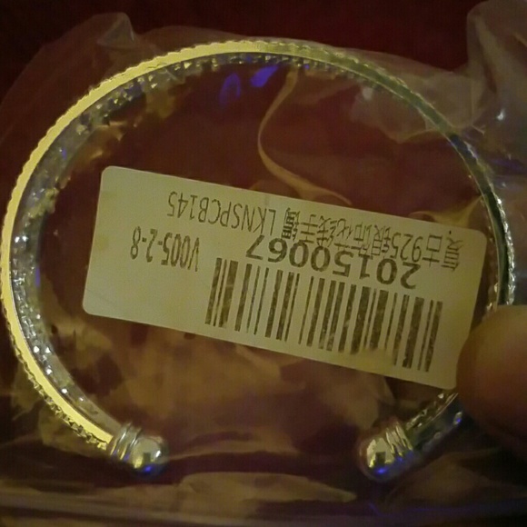 Bracelet - Picture 2 of 2