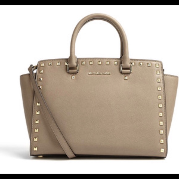 Michael Kors Handbag - Picture 1 of 1
