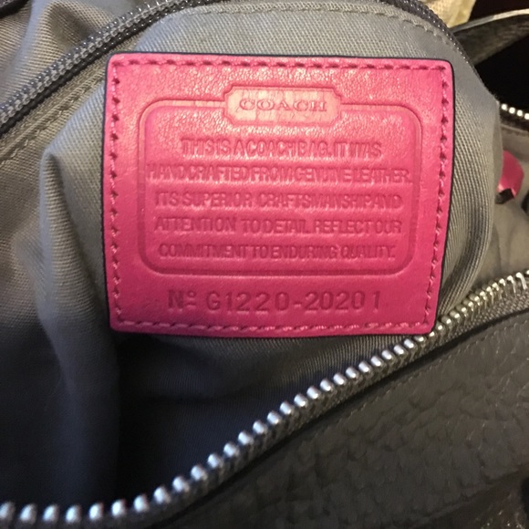 Coach XL Tote Bag - Picture 4 of 4