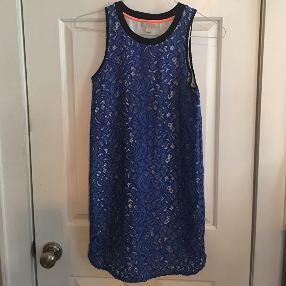 Royal Lace Dresd