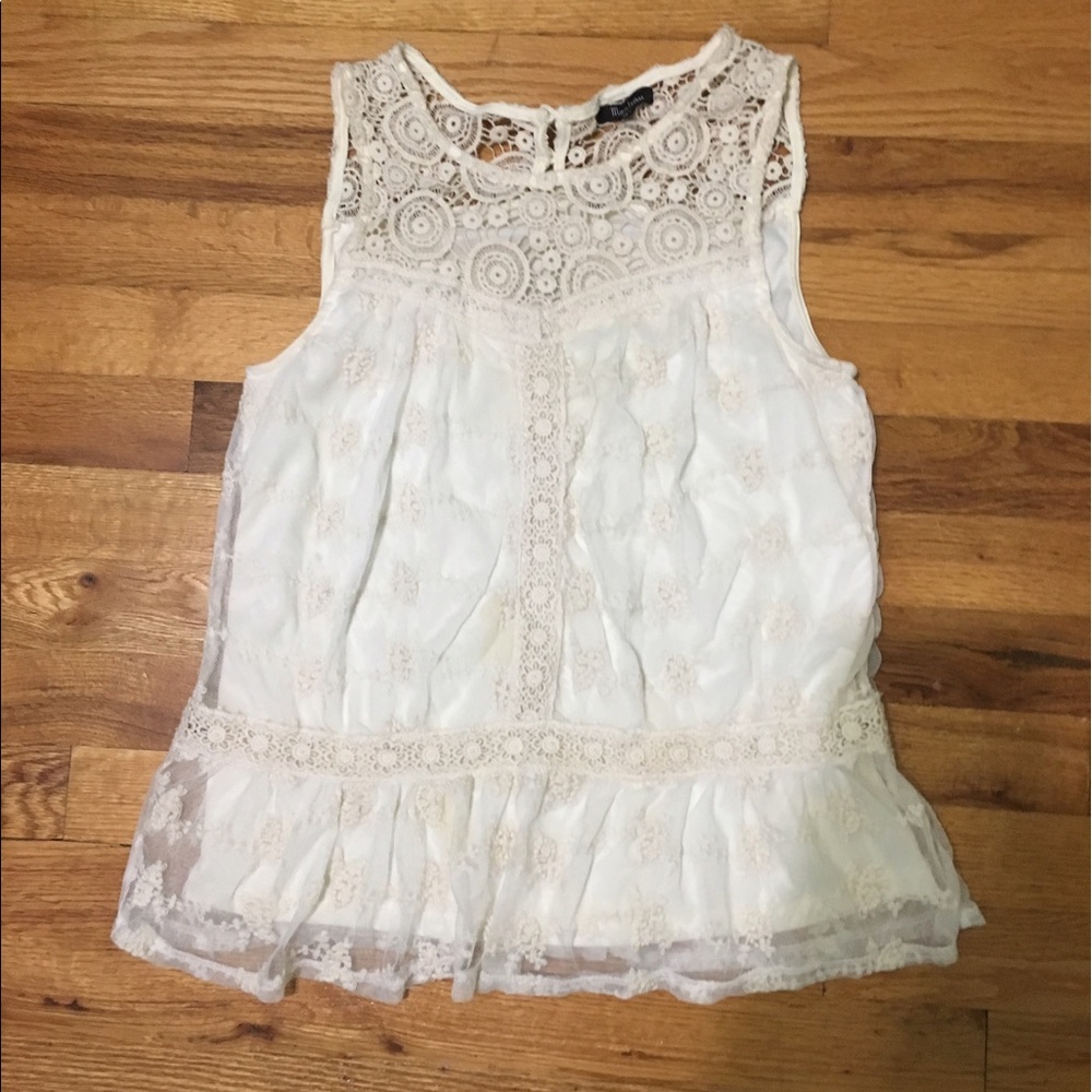 Cute lace white top