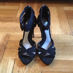 Zara black heeled sandals