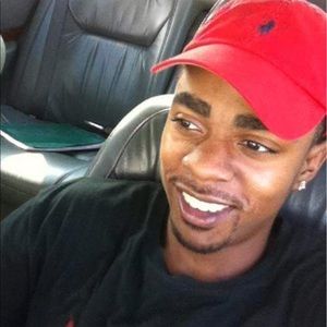 Meet your Posher, Sterlon