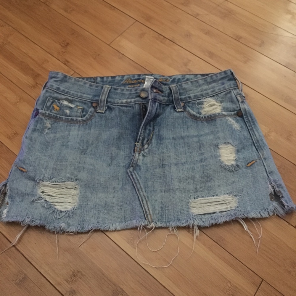 Abercrombie and Fitch short denim skirt