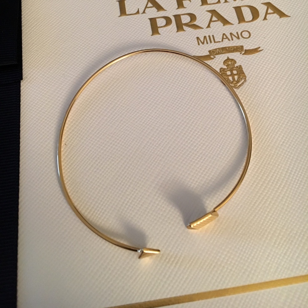 18kt gold over silver wire arrow bracelet