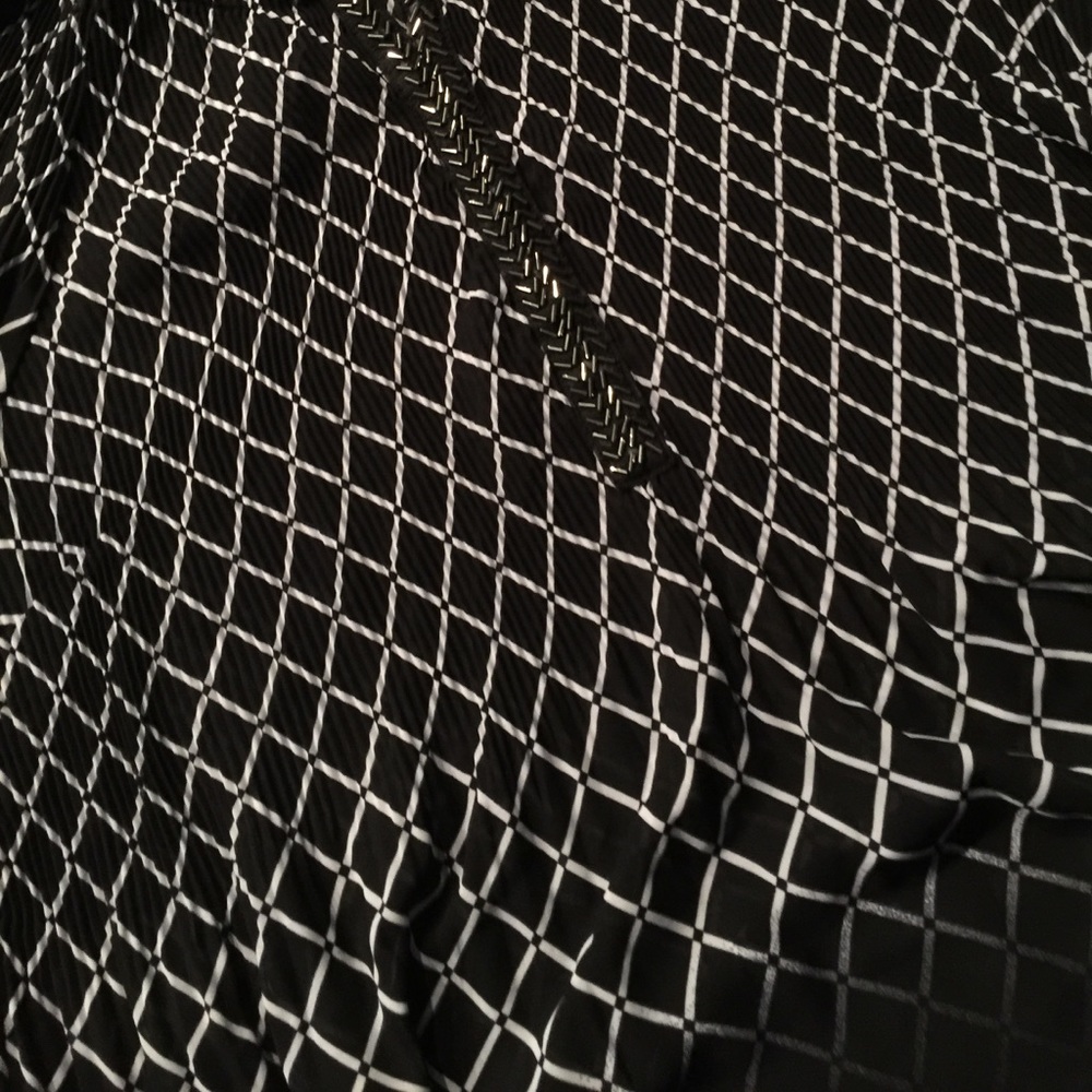 Black and white printed blouse