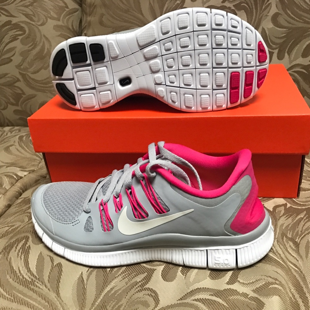 🔥 Nike WMNS Free 5.0+ 🔥