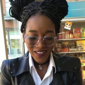 Meet your Posher, Zoii