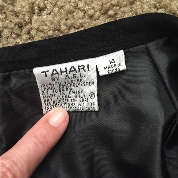 Classic Black Pencil Skirt by Tahari - Picture 2 of 3