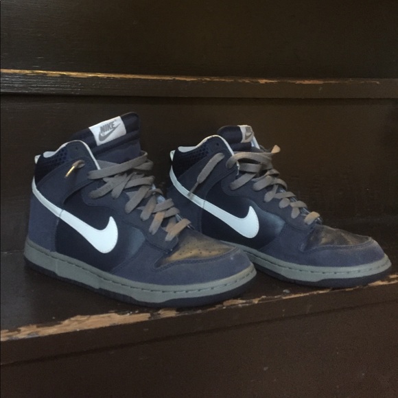 blue and grey nike basketball shoes 73 nike other nike dunk high basketball shoe in blue and grey nike basketball shoes 73 nike other nike dunk high basketball shoe in