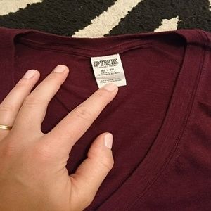 VS PINK xs burgundy t-shirt USED