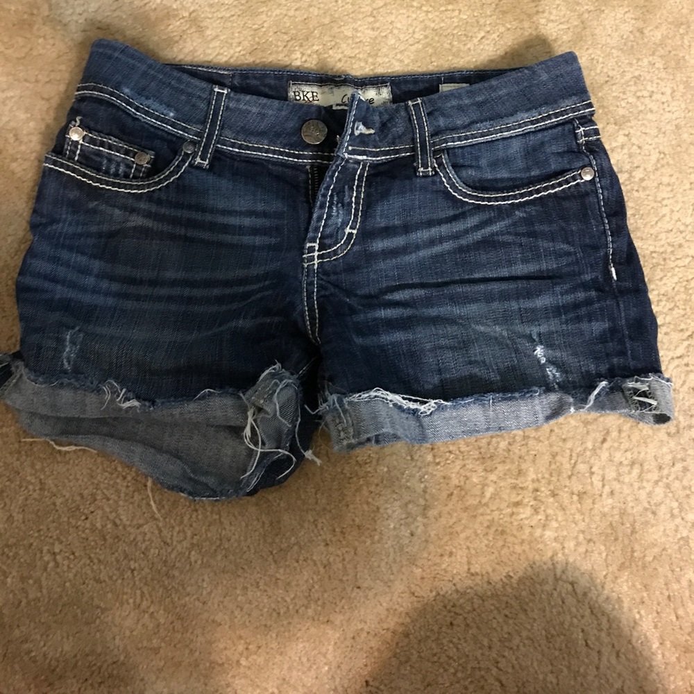 BKE size 27 shorts