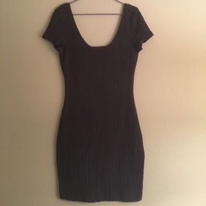 Gray body-con dress with ruffles