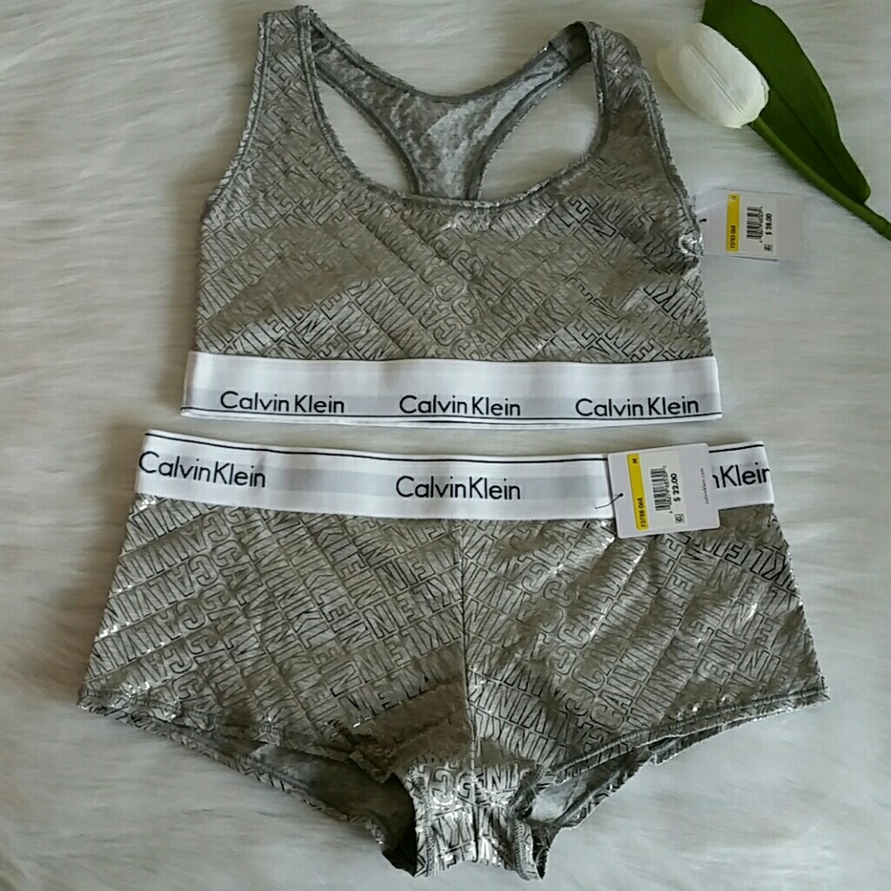 CALVIN KLEIN BRALETTE M & BOYSHORT M - Picture 4 of 6