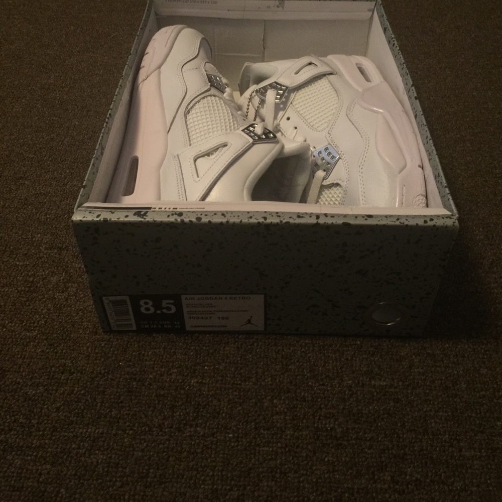 Air Jordan retro 4