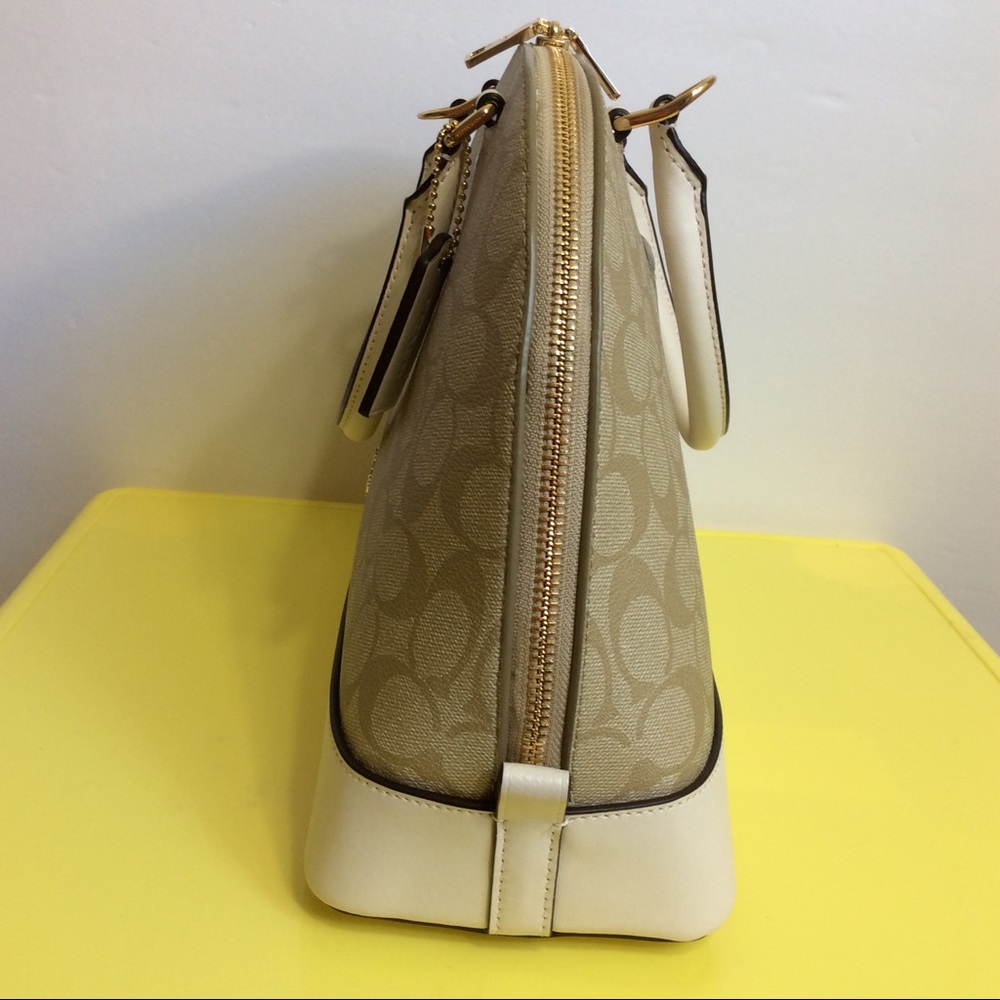 New Coach Signature Sierra Domed Satchel Bag Beige - Picture 2 of 8
