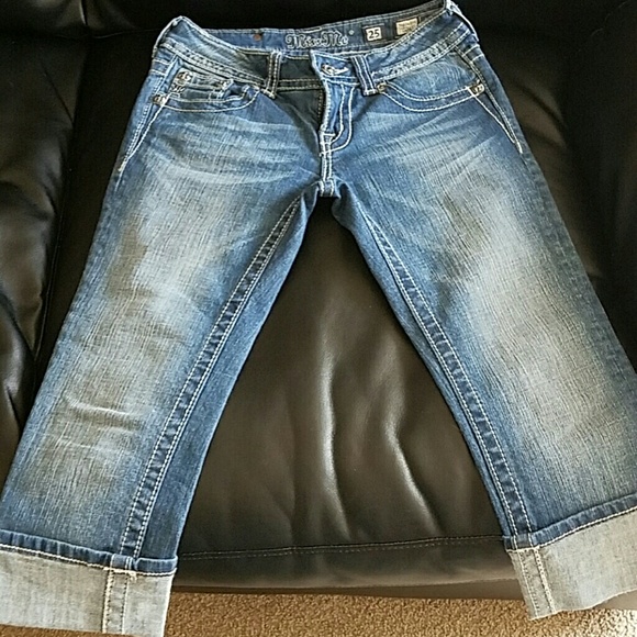 Miss Me Jean 24 PRICE DROP - Picture 3 of 4