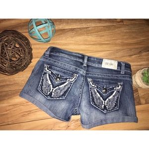 Jean shorts angel wing pockets