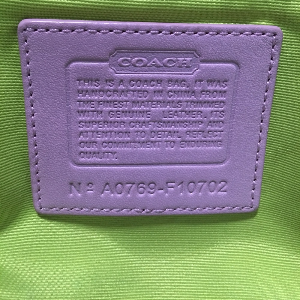 Coach Striped Hampton Hobo Vintage - Picture 3 of 8