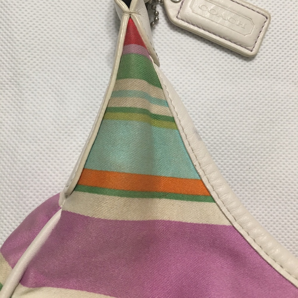 Coach Striped Hampton Hobo Vintage - Picture 5 of 8