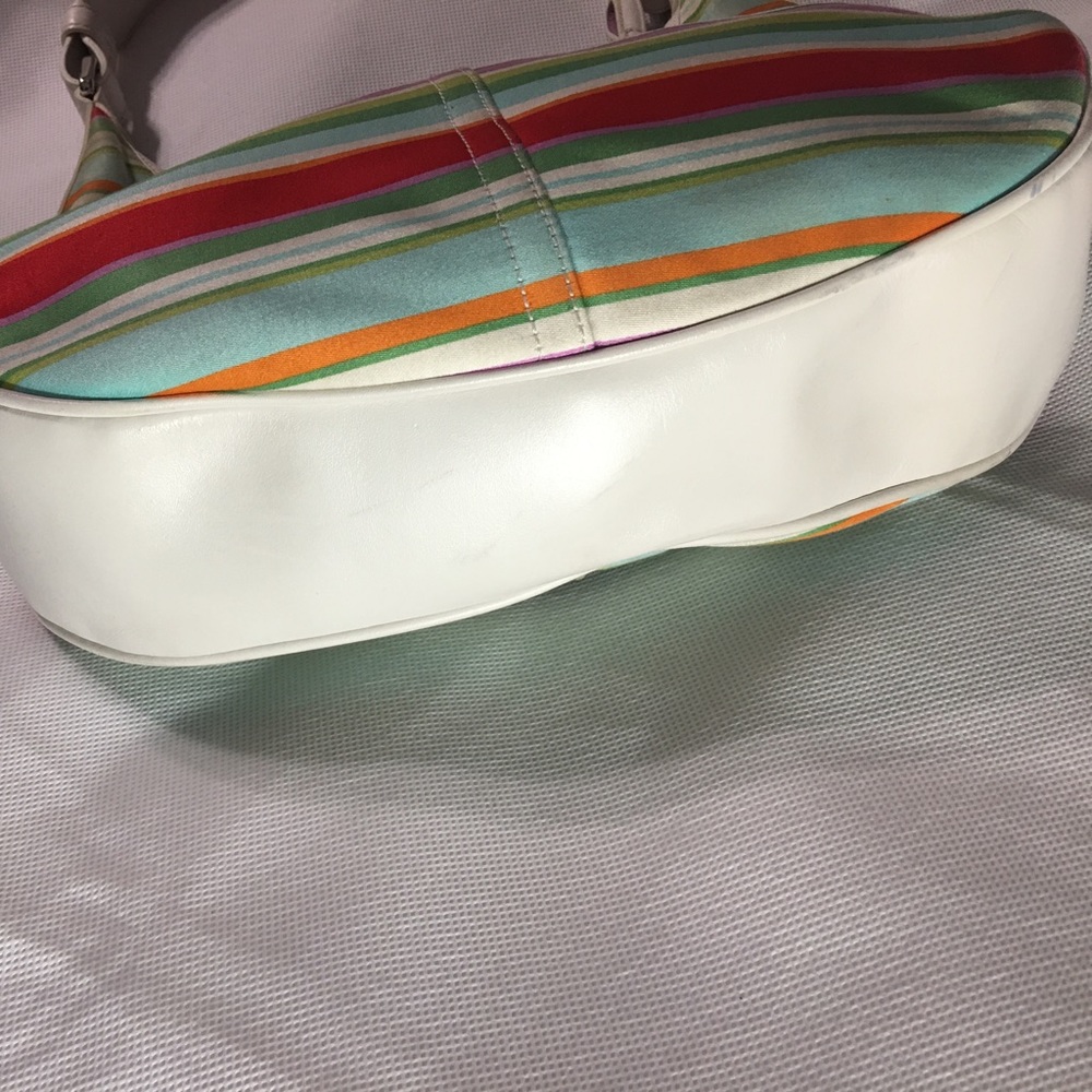 Coach Striped Hampton Hobo Vintage - Picture 6 of 8