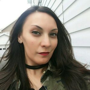 Meet your Posher, Jennifer