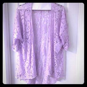 Lavender Lace LuLaRoe Monroe Kimono Medium